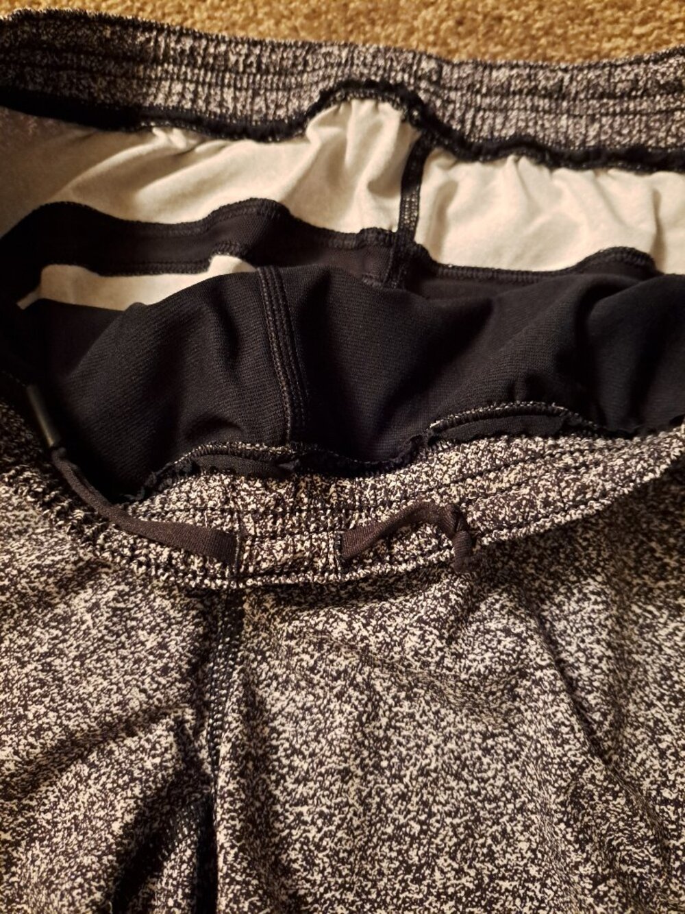 Lululemon Pace Breaker Short 9" Pinweave Alpine White Black - Picture 10 of 13